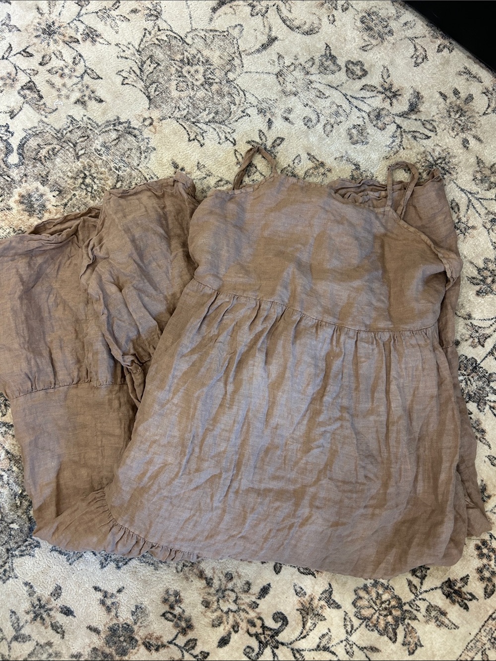 Beachwood the label Rye Backless Linen Tie-Back Maxi Dress in Taupe - Picture 3 of 6